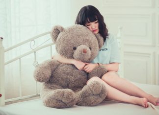 Schizophrenia: Causes and Symptoms Schizophrenia: Causes and Symptoms