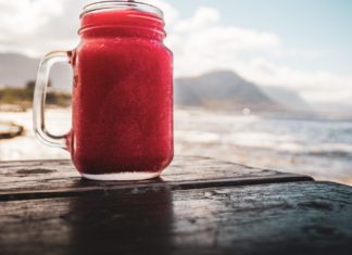 Watermelon Juice: Benefits and Side Effects A glass of watermelon juice