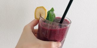 10 Health Benefits of Grape Juice An image of a fruit drink