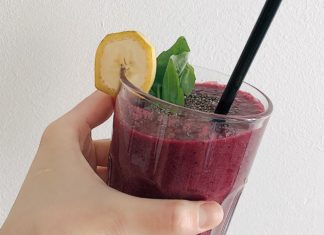 10 Health Benefits of Grape Juice An image of a fruit drink