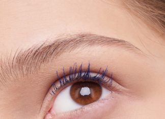 Eyebrow Loss: Causes and Prevention a woman`s eyebrow