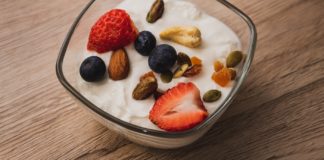 12 Foods that Are Easy to Digest Greek yogurt