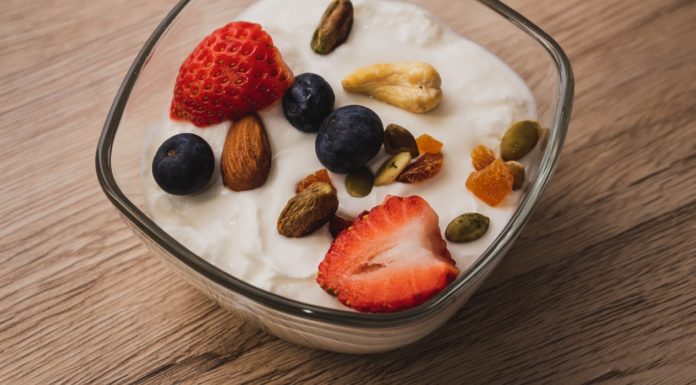 Amazing Health Benefits of Greek Yoghurt Greek yogurt