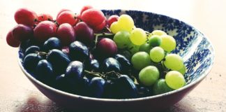 10 Amazing Health Benefits of Grapes grape varieties