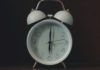 How to Wake up Early Every Morning alarm