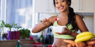 Essential Nutrients That Guarantees Your Health eating light