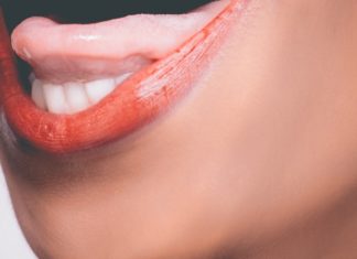 Why You Have Mouth Odor white teeth