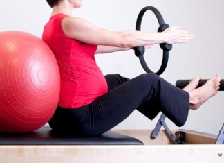 Top 15 Right Antenatal Exercises pregnant woman exercise
