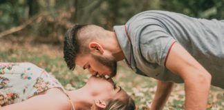 Can you Get an STD from Kissing? kissing