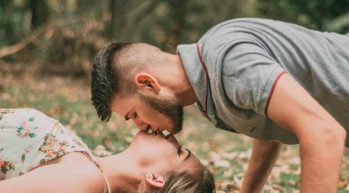 Can you Get an STD from Kissing? kissing