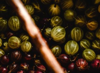 Gooseberry for a Radiant Hair and Skin gooseberry