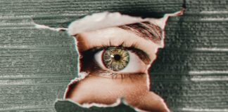 Dealing with Ommetaphobia eye
