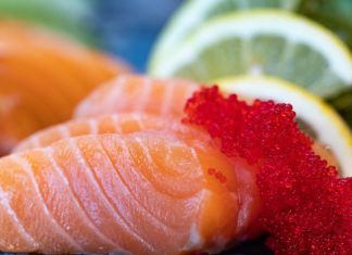 10 Amazing Health Benefits of Salmon healthy meal