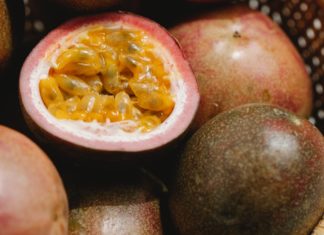 Passion Fruit: Healthy Benefits and Side Effects passion fruit