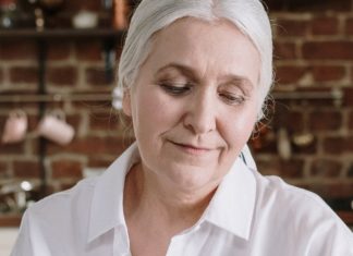 Endometriosis Symptoms, Causes, and Treatment grey hair