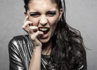 Dealing with Hair-Pulling Disorder Trichotillomania