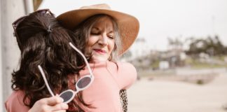 Dealing with Hot Flashes female friends