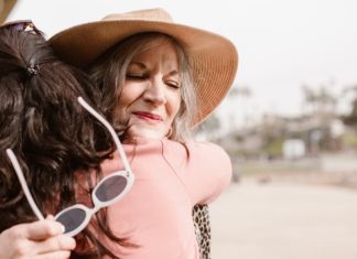 Dealing with Hot Flashes female friends