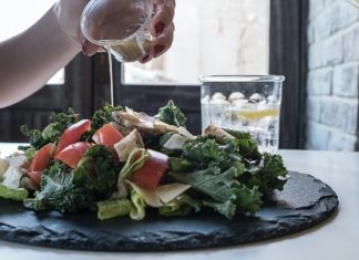 Food Nutrients Not Gotten from Plants-Based Foods Salad dressing