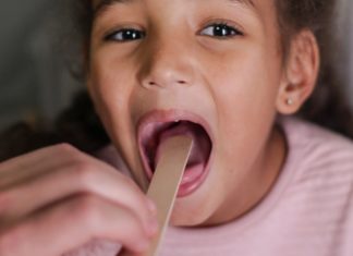 Tonsillitis: Causes, Symptoms & Treatment throat