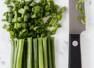 Excellent Health Benefits of Green Onions Excellent Health Benefits of Green Onions