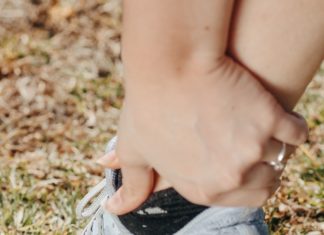 Home Remedies for Swollen Feet and Ankles Home Remedies for Swollen Feet and Ankles