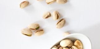 13 Health Benefits of Pistachio Pistachios