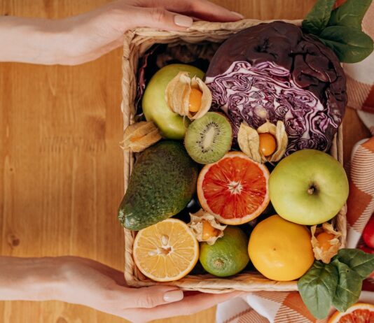 Benefits of Eating Fruits Every Day Eating fruits everyday